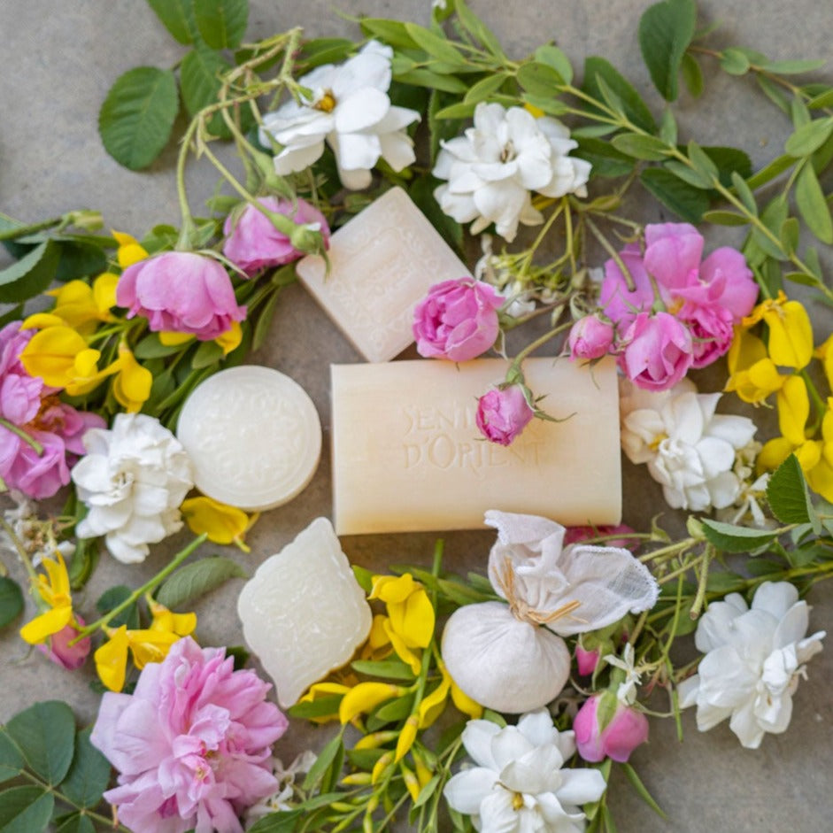 Flower Gaze Bathing Box